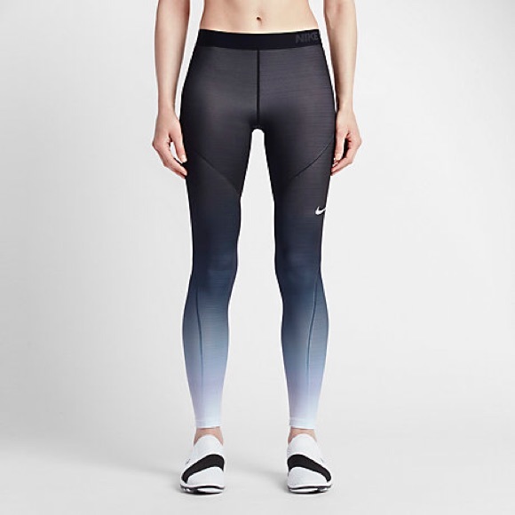Nike Pants - NIKE PRO hyper warm ombré leggings!